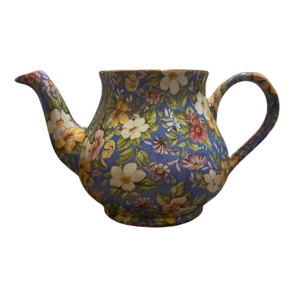 Elegant Floral Ceramic Teapot